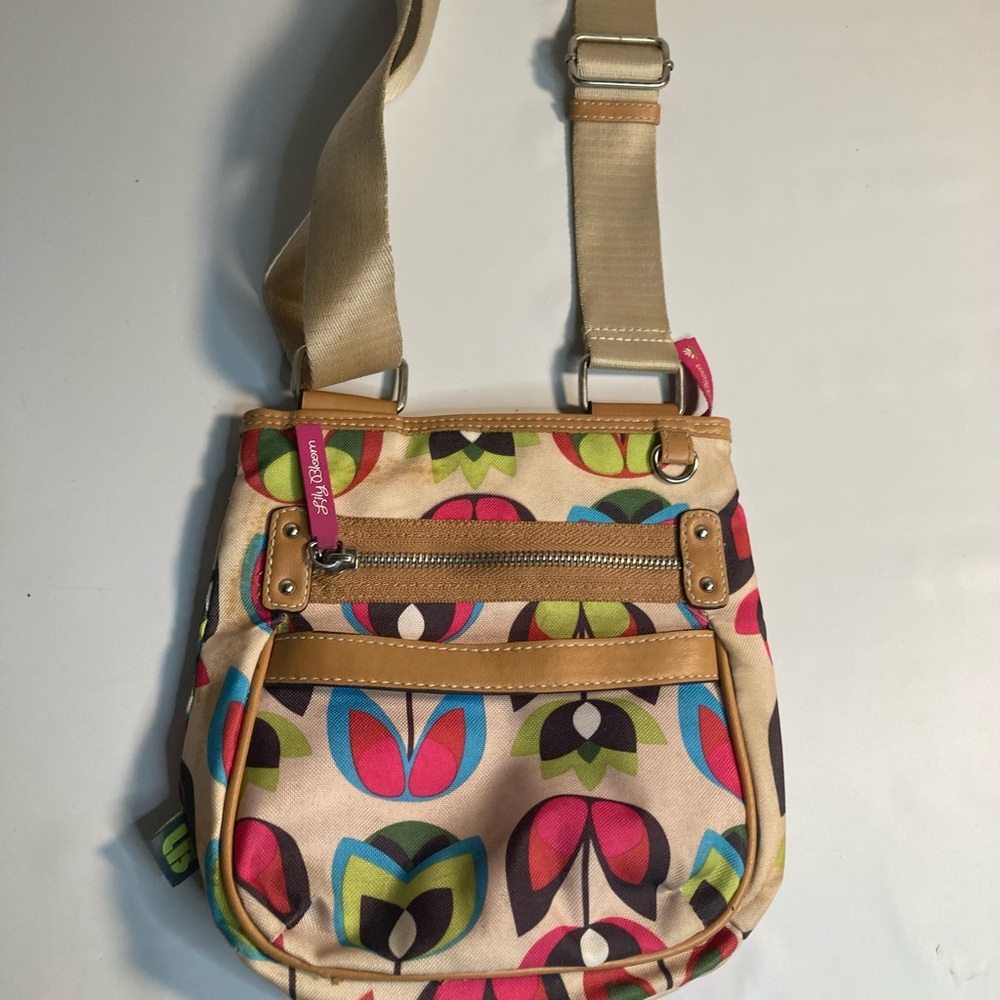 Lily bloom floral crossbody bag